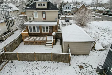 Fun, family friendly stay in Niagara Falls Отели рядом с достопримечательностью «Nathaniel Dett Memorial Chapel British Methodist Episcopal Church»