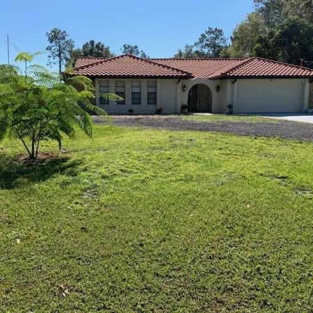 Beautiful Home Away from Home for your Vacation with Private Pool and Hot Tub