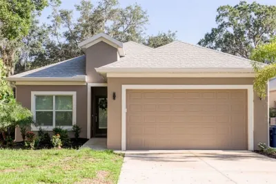 New, charming 3-bedroom home with pool