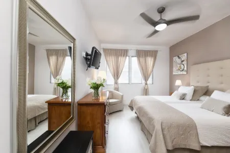 RURAL VILLA IN A LANDSCAPE ENVIRONMENT TO THE CALDERA DE TABURIENTE AND THE VOLCANOES