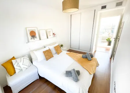 Penthouse best views of Pilar jacuzzi and garage