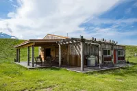The Yellowstone House and Fisherman's Cabin