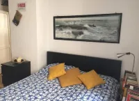 One step away from the Aquarium in the Expo area Hotels in Porto Antico