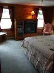 Western Catskills Paradise - Four-Season Mountaintop Retreat