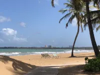 Beach Front Resort Villa ( 1 bedroom, sleeps 4) closest to hotel OV3