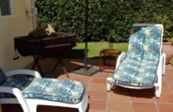 Quaint family home close to Tram terminal