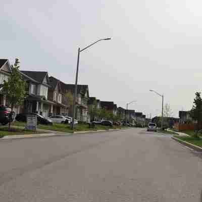 Spacious stay, 15 min to Niagara Falls & US border (Basement Apartment) Others