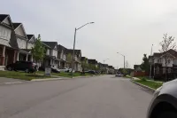 Spacious stay, 15 min to Niagara Falls & US border (Basement Apartment)