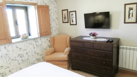 Villa in Douro Valley Отели в г. Феррейруш-де-Авойнш