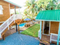 Charming Beachfront Cottage w/ Private Pool in Beautiful Sandy Bay, A/C and WiFi