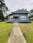 *Newly Remodeled* The Southern Blue Hideaway