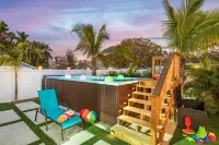 Pool, Mini Golf & Cabana: Bradenton Retreat - spa