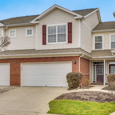 Close to Main Street: Townhome in Zionsville