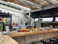 綠色大象背包客旅館 天文台附近的飯店