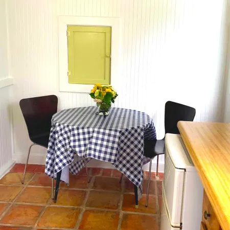 La Paloma Las Flores