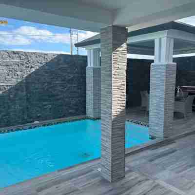 Charming 3-bedroom house with AC, WiFi in delightful Bocachica Fitness & Recreational Facilities