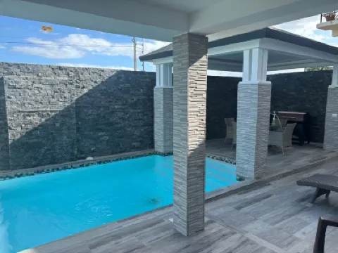 Charming 3-bedroom house with AC, WiFi in delightful Bocachica Hotel a 