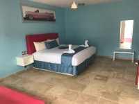 Miami Inn Hotels in Лас Харетадерас