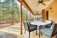 Norfork Lake Access: Cabin w/ Deck & Water View! - 3 étoiles