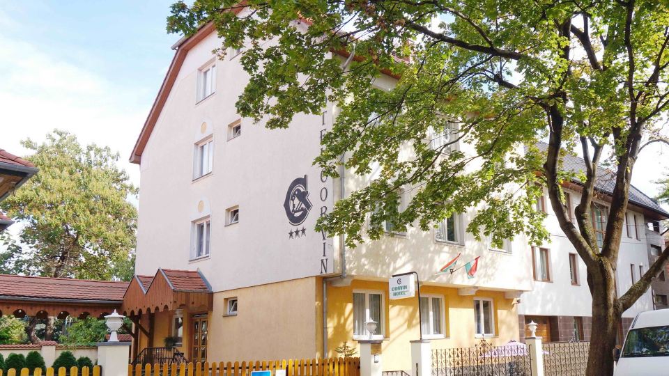 Corvin Hotel
