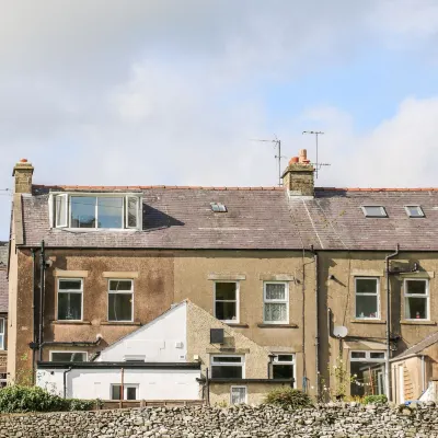 West View Cottage Hotels near Settle