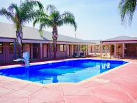 Texan Inn Hotels in Dimmit County