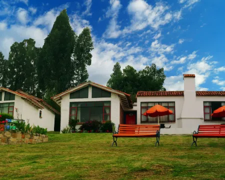 Hotel Cabañas San Cayetano Hotels in Paipa