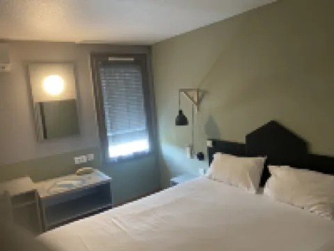 內斯特酒店 加普酒店