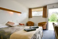 Byer Fountain Motor Inn
