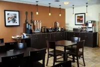 Trend Mountain Hotel & Conference Centre Hotels in Tumbler Ridge