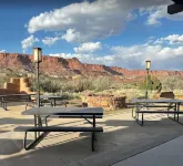 The Rim Rock Inn
