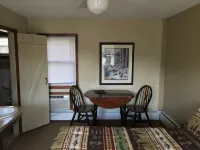 Evergreen Inn Hotels in Osceola