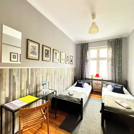 Explorer B&B Old Town Rooms & Apartment #Don't be a Tourist, be an Explorer! Отели рядом с достопримечательностью «Нове-Място»
