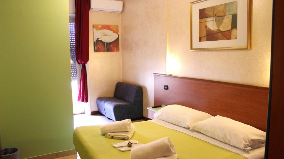 Hotel America