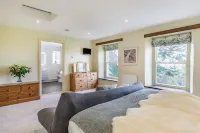 Tregoninny Vineyard and Woodland Farmhouse