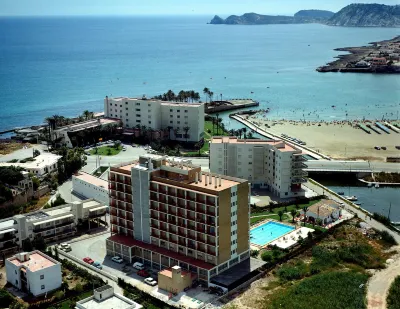 Hotel Villa Naranjos Hotels near Puerto de Javea