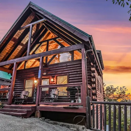 Grand Mountain View Lodge by Ghosal Luxury Lodging