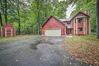 Bellaire Ski Escape about 1 Mile to Schuss Mountain! - 3-Star