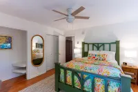 The Lodge on Lake Lure Hotels in Cooper Gap