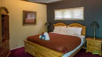 Candlewyck Cove Resort