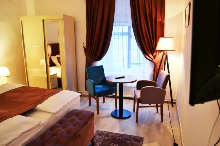 Pension Babenberger Отели в г. Ибс-на-Дунае