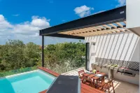 Panoramic by Alegría Rentals and Sandy Powerful - สระว่ายน้ำแบบอินฟินิตี้