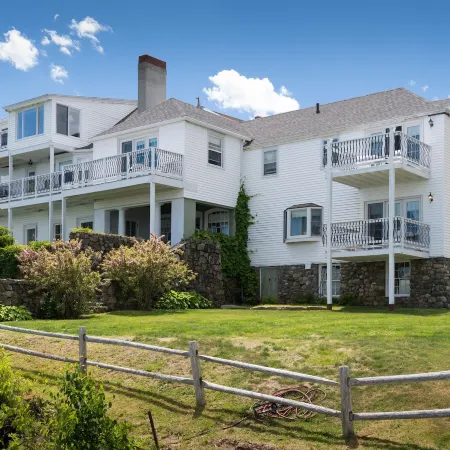 Atlantic Oceanside Hotel & Conference Center