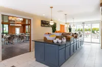 Bar Harbor Inn and Spa - Aamiainen