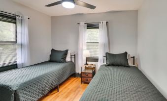 Mullens Home - Close to Hatfield-McCoy Trailhead!