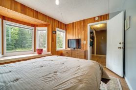 Convenient Kenai Apt - 3 Mi to Beach and Fishing
