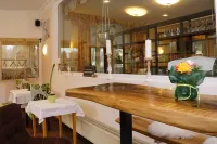 Hotel Hudelist Hotels in Portschach am Worthersee