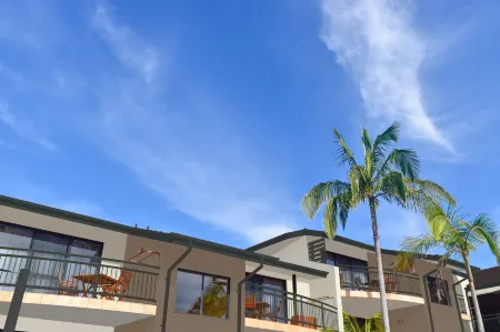 Beaches Holiday Resort Отели рядом с достопримечательностью «Port Macquarie Observatory»
