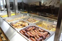 Hotel Avanti - Desayuno