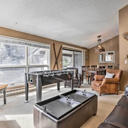 3Br Riverfront Retreat 1 Min to Vail or BC Shuttle